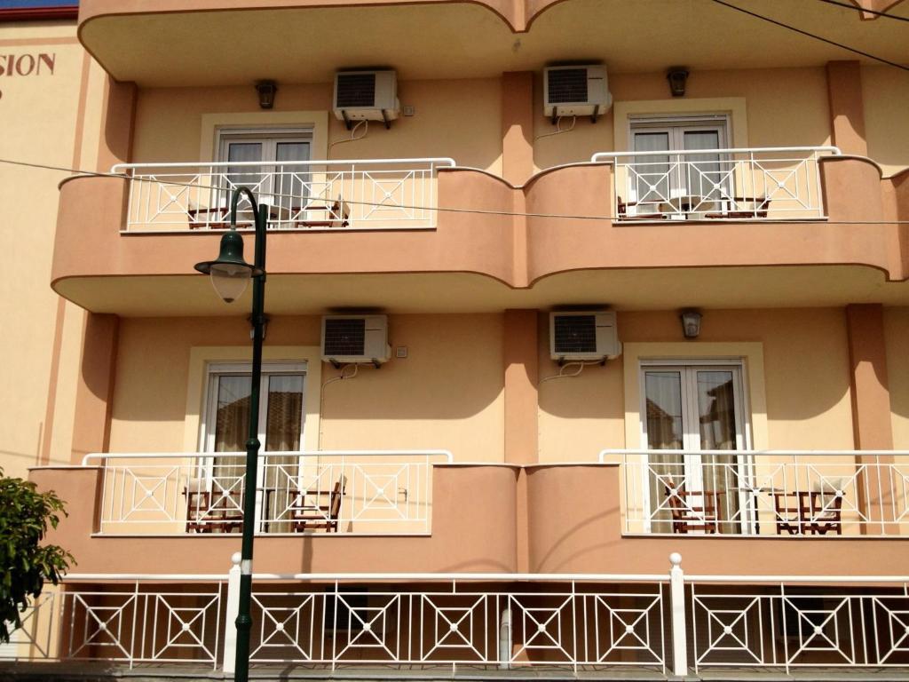 Pfaffenhofen Apartment Vrasna Exterior photo